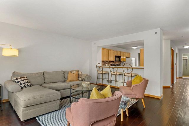 5449 Caddis Bend, Fitchburg, WI 53711