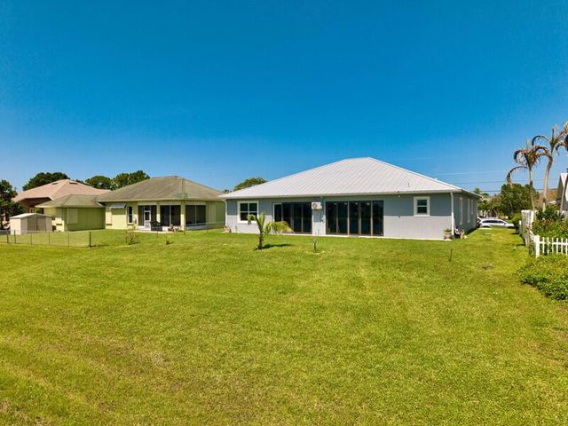2198 SW ALMINAR Street, Port St. Lucie, FL 34953