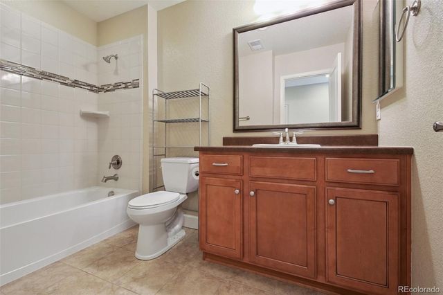 16530 W 86th Place B, Arvada, CO 80007