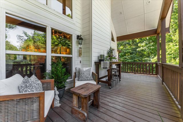 7865 Barnhill Rd, Primm Springs, TN 38476