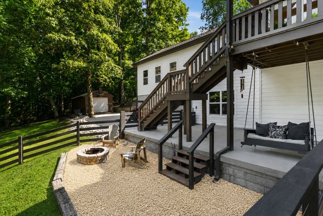 7865 Barnhill Rd, Primm Springs, TN 38476