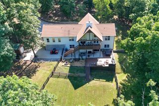 7865 Barnhill Rd, Primm Springs, TN 38476