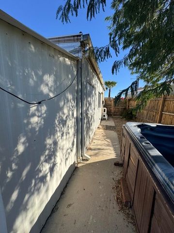 761 Sea Spray Drive, Bullhead City, AZ 86442