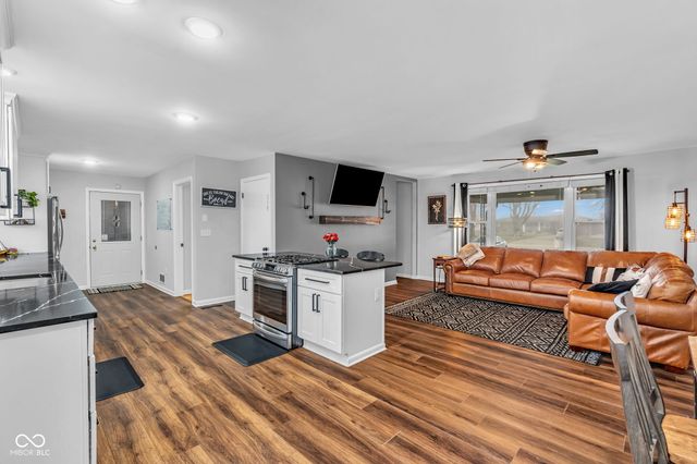 6228 Trotter Road, Indianapolis, IN 46241