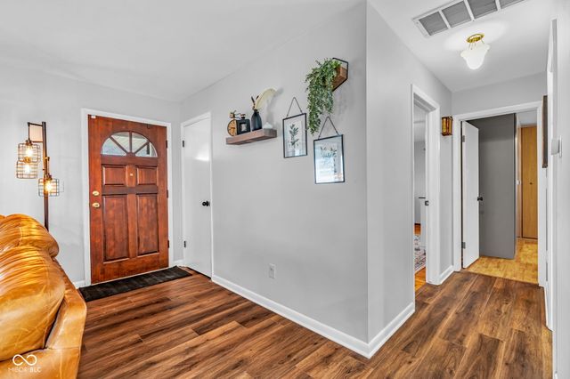 6228 Trotter Road, Indianapolis, IN 46241