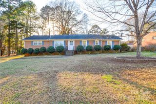 1220 Regehr Avenue, Charlotte, NC 28214