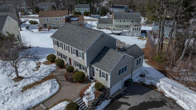 8 Collier Court, Nashua, NH 03062