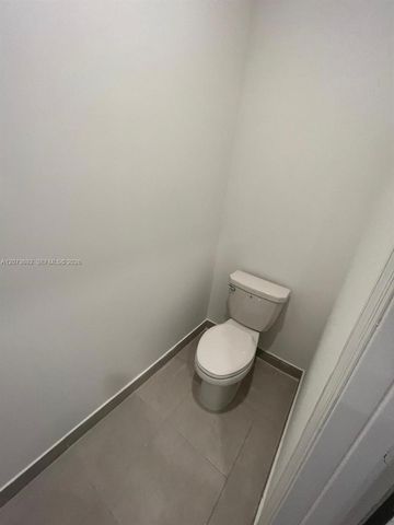 24480 SW 119th Place 24480, Homestead, FL 33032