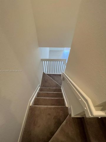 24480 SW 119th Place 24480, Homestead, FL 33032