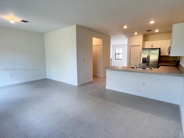 24480 SW 119th Place 24480, Homestead, FL 33032