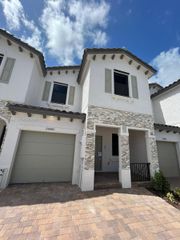 24480 SW 119th Place 24480, Homestead, FL 33032