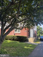 754 OAK VIEW RD, Ardmore, PA 19003