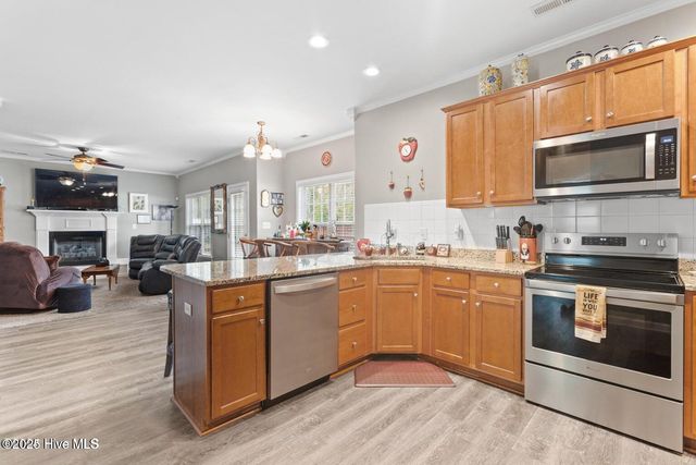 433 Ridge Road, Jacksonville, NC 28540