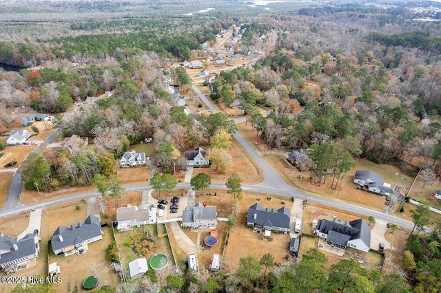 433 Ridge Road, Jacksonville, NC 28540