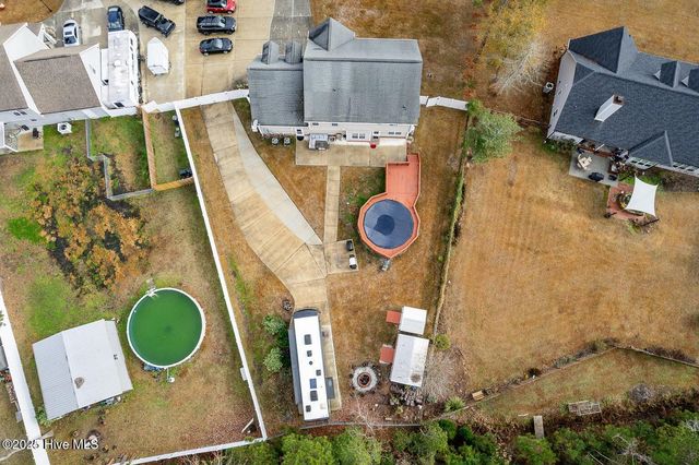 433 Ridge Road, Jacksonville, NC 28540