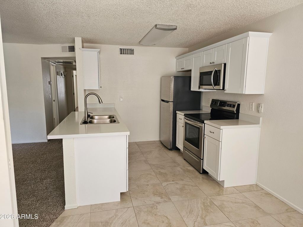 5236 W PEORIA Avenue 128, Glendale, AZ 85302