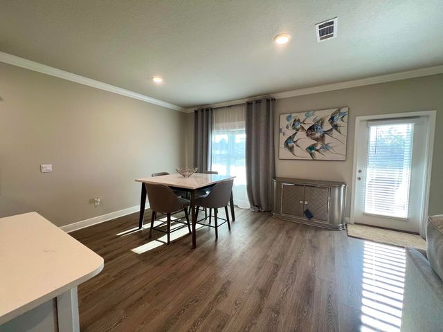 8425 Tippin Avenue, Pensacola, FL 32514