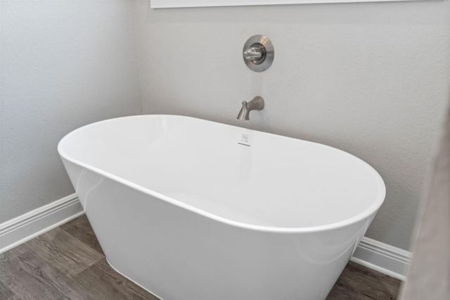 8425 Tippin Avenue, Pensacola, FL 32514