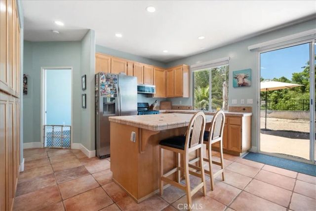 4854 Dulin Road, Fallbrook, CA 92028