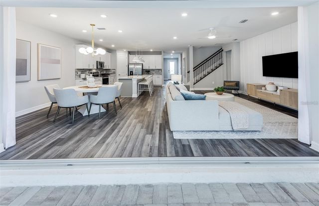 7433 SUMMER COURT, Sarasota, FL 34231