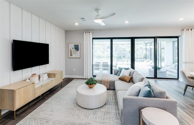 7433 SUMMER COURT, Sarasota, FL 34231