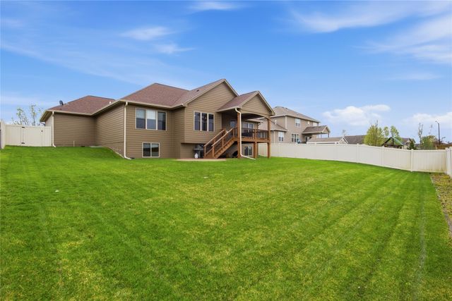 4406 NE Rio Court, Ankeny, IA 50021