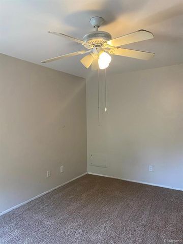 31993 W 12 Mile Rd Unit 311, Farmington Hills, MI 48334