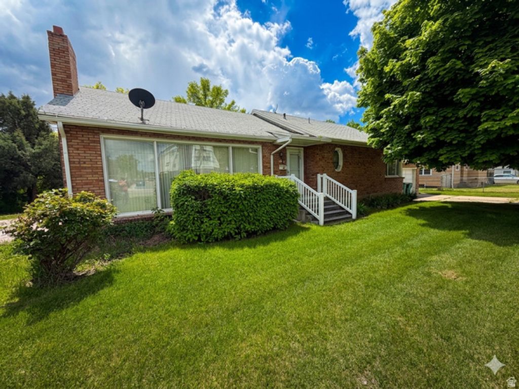 550 E GENTILE ST, Layton, UT 84041