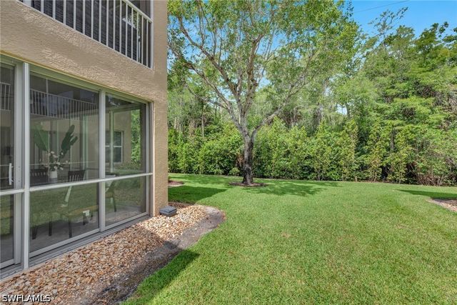6735 Huntington Lakes CIR 102, Naples, FL 34119