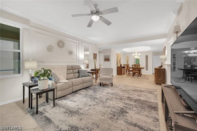 6735 Huntington Lakes CIR 102, Naples, FL 34119