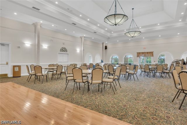 6735 Huntington Lakes CIR 102, Naples, FL 34119