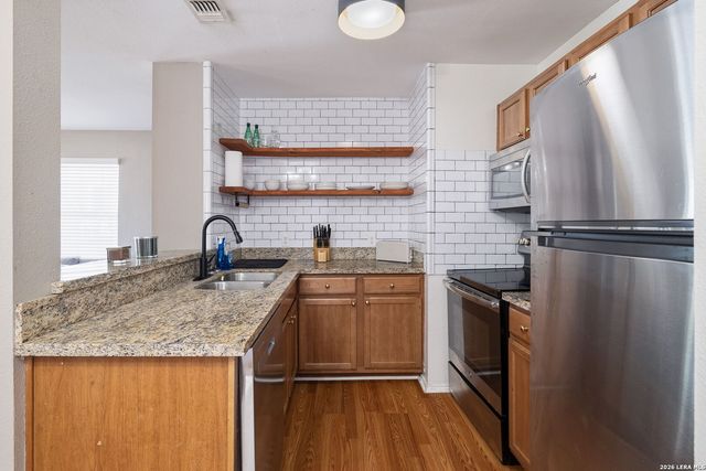 1318 Dawson, San Antonio, TX 78202