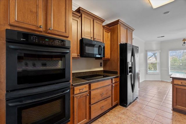 1636 STABLEMILL CV, Memphis, TN 38016