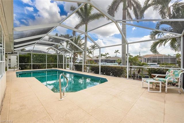 1504 SW 51st LN, Cape Coral, FL 33914