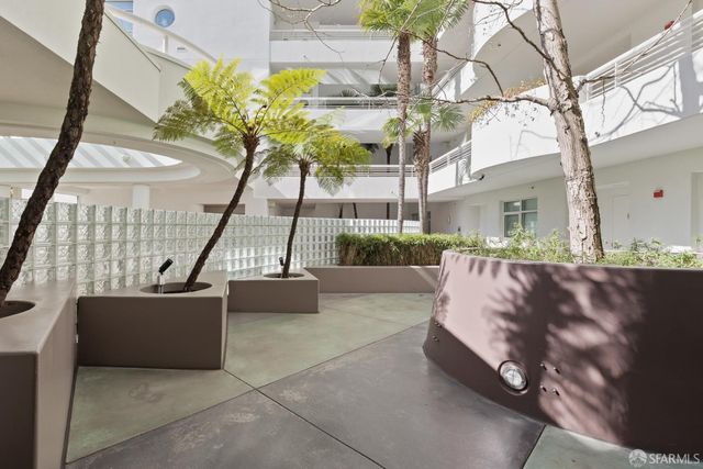 403 Main Street 806N, San Francisco, CA 94105