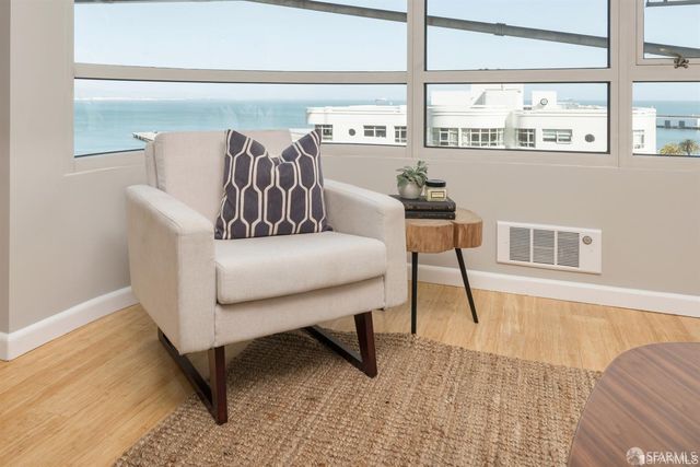 403 Main Street 806N, San Francisco, CA 94105