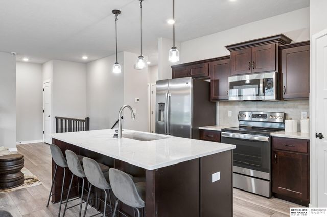 8008 S 200 Street, Gretna, NE 68028