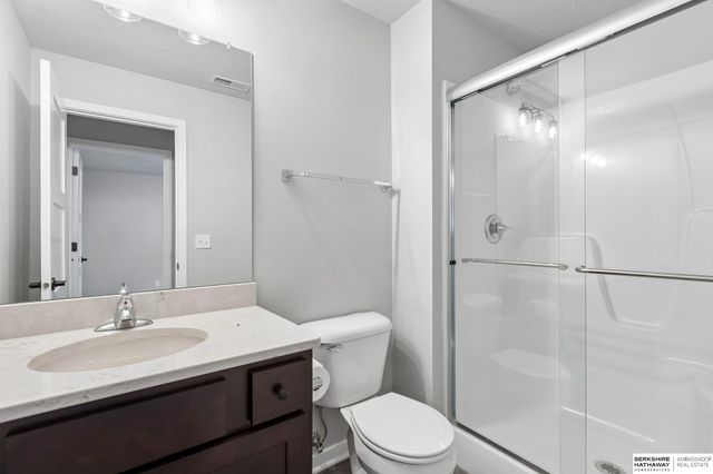 8008 S 200 Street, Gretna, NE 68028