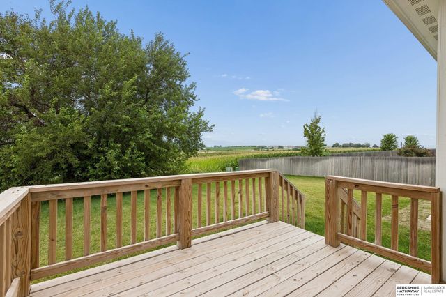 8008 S 200 Street, Gretna, NE 68028