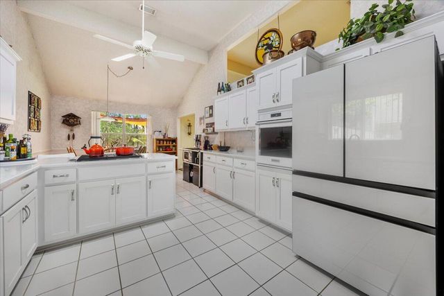 806 Linda Drive, Mary Esther, FL 32569