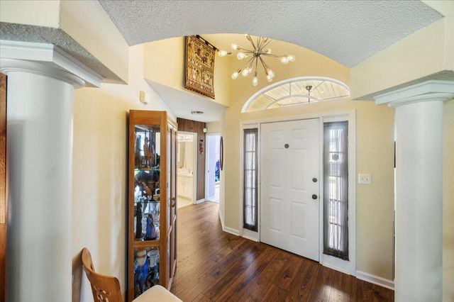 806 Linda Drive, Mary Esther, FL 32569
