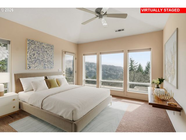 1038 MARINA HEIGHTS Rd, Brookings, OR 97415