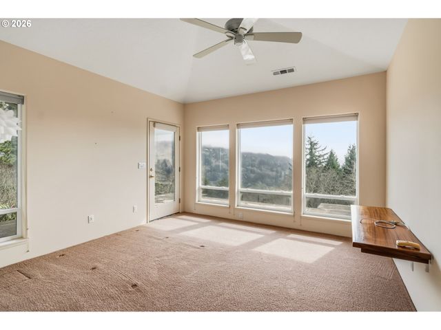 1038 MARINA HEIGHTS Rd, Brookings, OR 97415