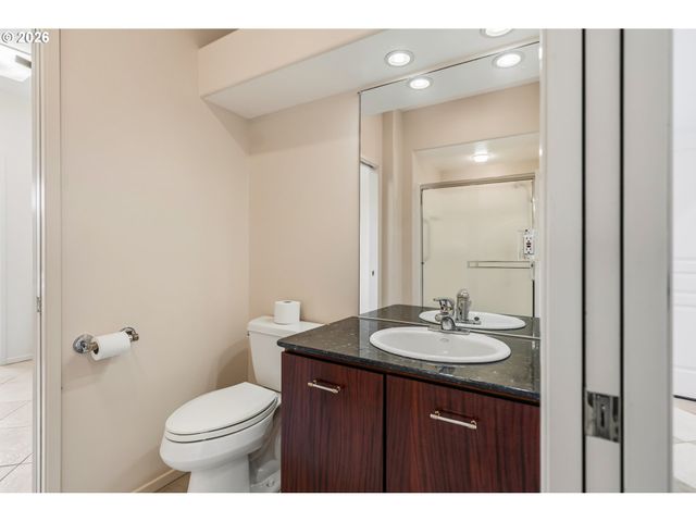 1038 MARINA HEIGHTS Rd, Brookings, OR 97415