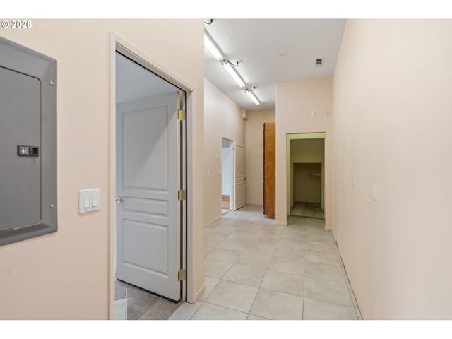 1038 MARINA HEIGHTS Rd, Brookings, OR 97415