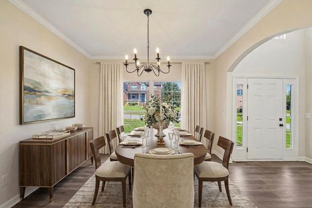 101 Fieldcrest Ct, Hendersonville, TN 37075