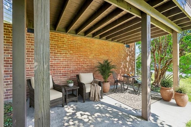 101 Fieldcrest Ct, Hendersonville, TN 37075