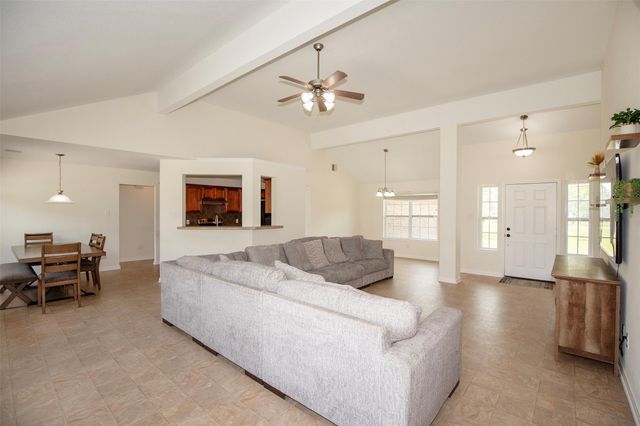 6105 Del Bello Boulevard, Manvel, TX 77578