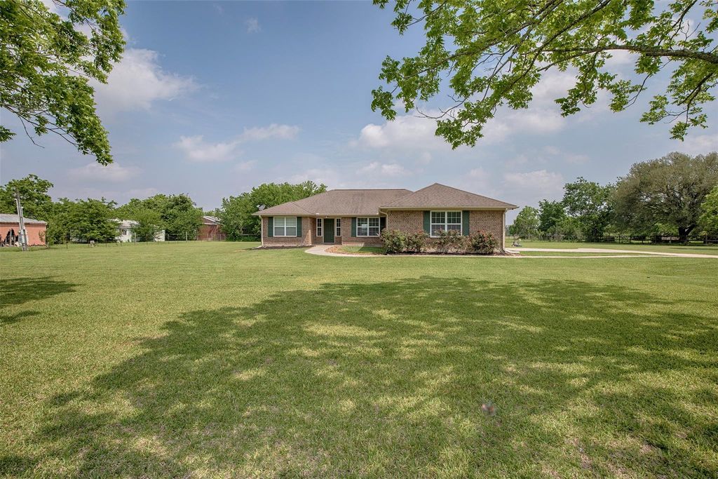 6105 Del Bello Boulevard, Manvel, TX 77578