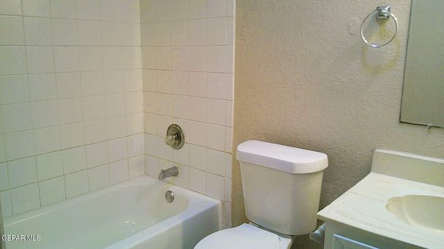 3001 E Glen Drive A, El Paso, TX 79936